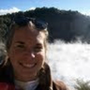 Meet your Posher, Courtney